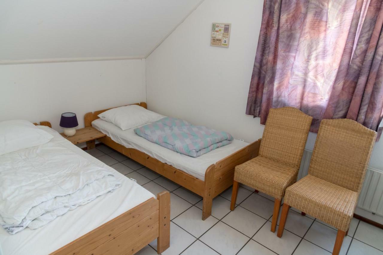 Twee-Onder-Een-Kapvakantiewoning Met Ruime Tuin - Fort Soleil 17 Willa Breskens Zewnętrze zdjęcie